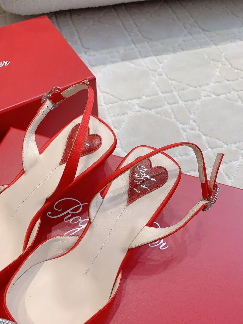 SmoothTexture Roger Vivier Sandals 9071