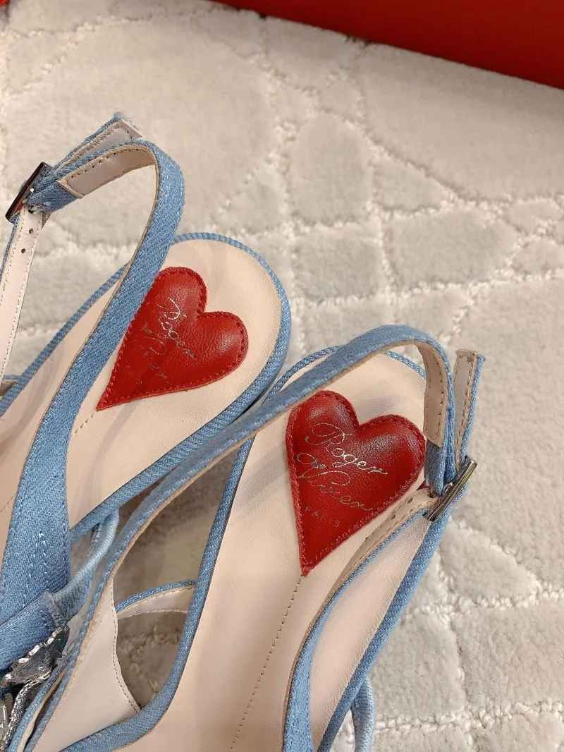Roger Vivier Sandals Chic 9052