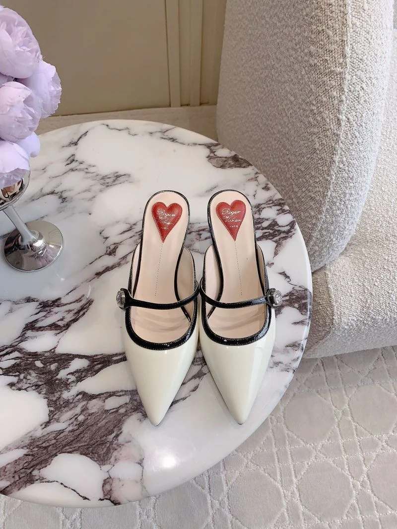 Roger Vivier Sandals TravelReady 9058