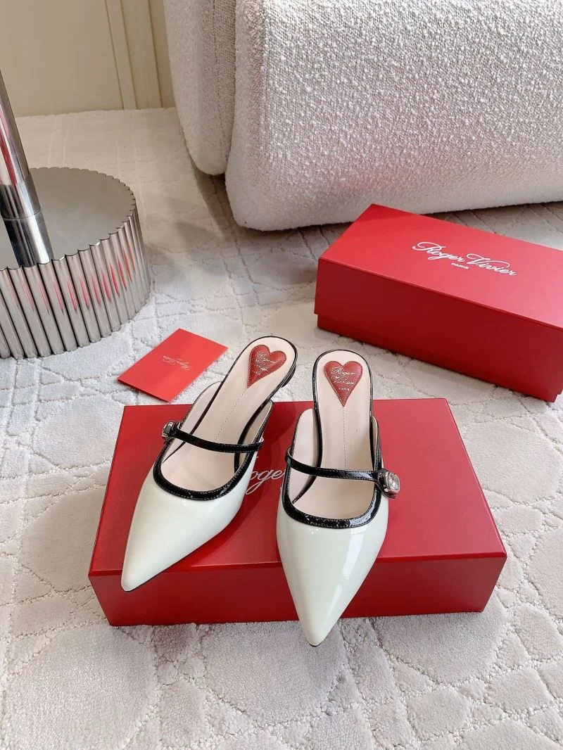 Roger Vivier Sandals TravelReady 9058