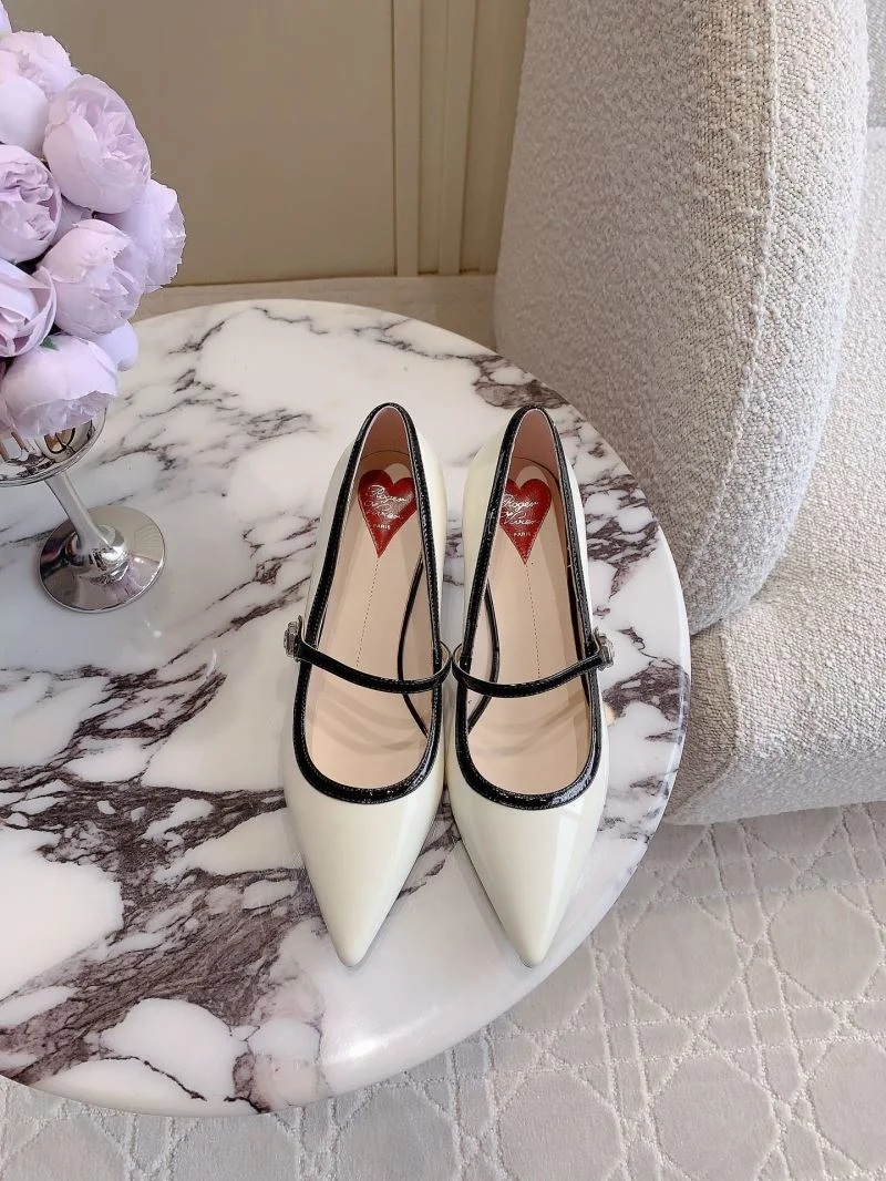 Roger Vivier Sandals UrbanChic 9047