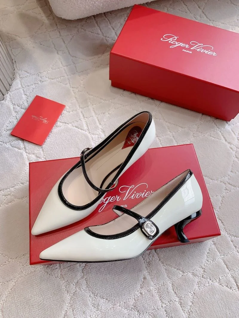 Roger Vivier Sandals UrbanChic 9047