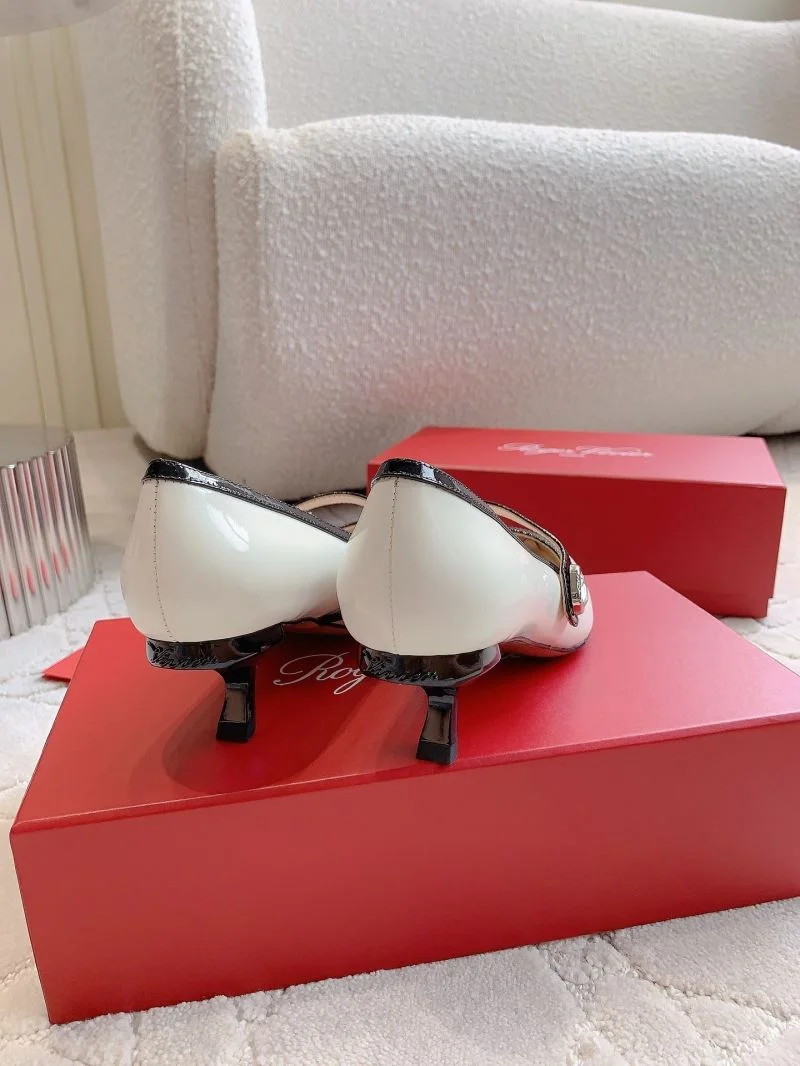 Roger Vivier Sandals UrbanChic 9047