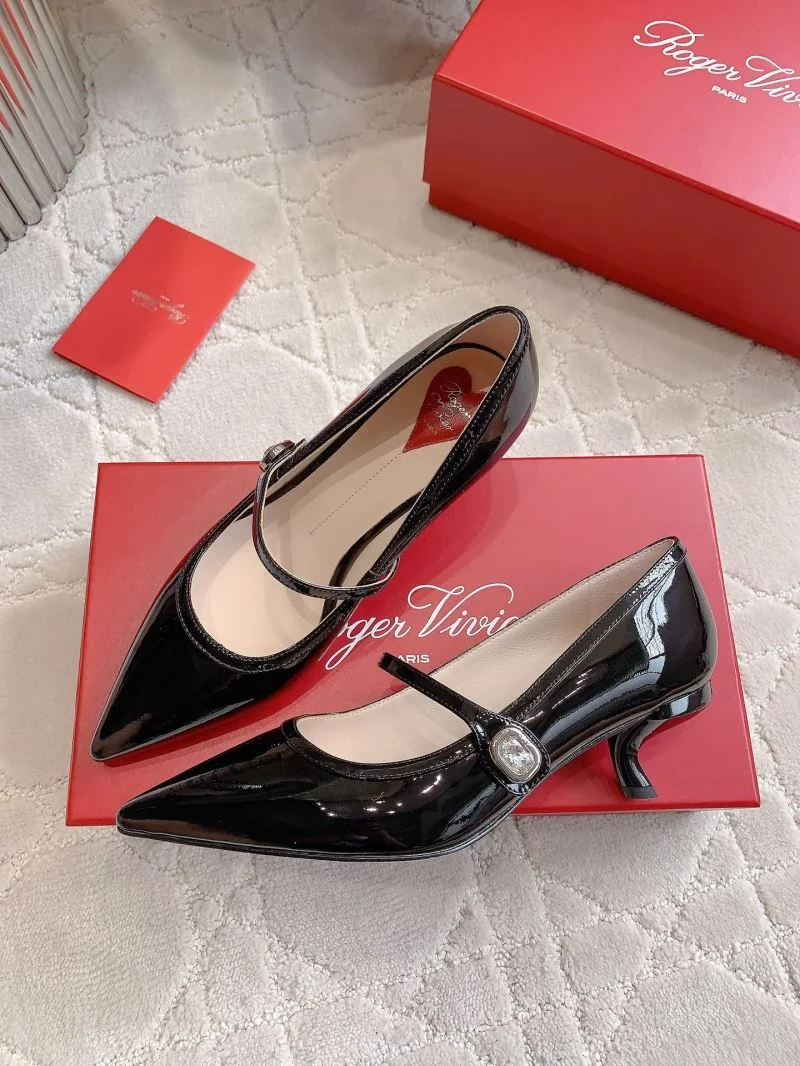 Roger Vivier Sandals Functional 9051