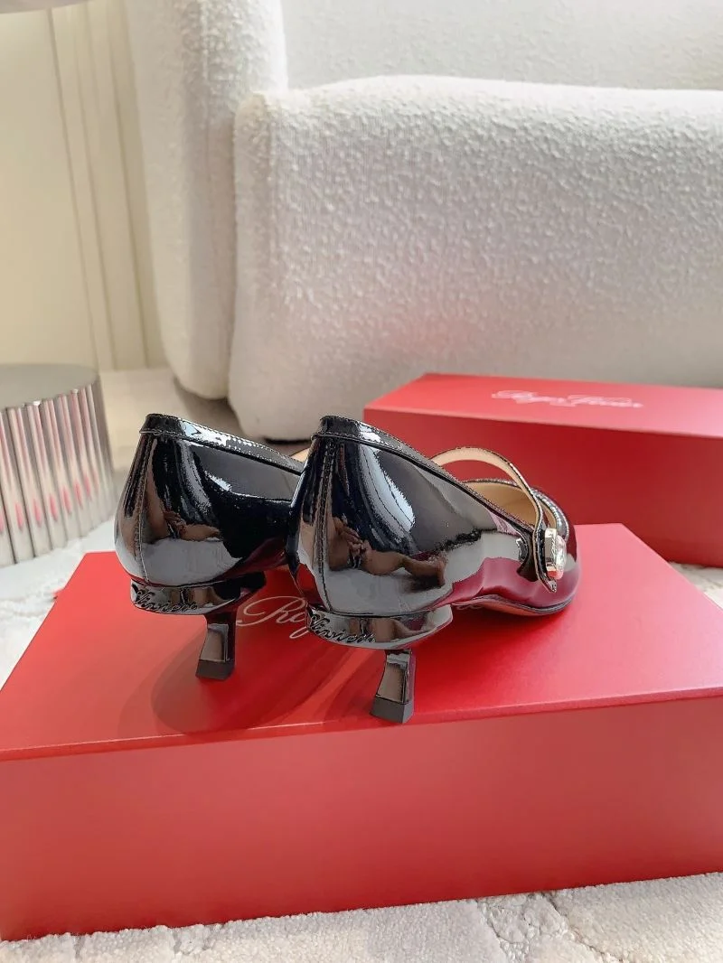 Roger Vivier Sandals Functional 9051