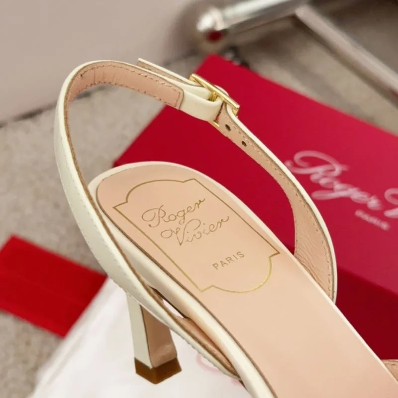 Roger Vivier Sandals AllSeason 9044
