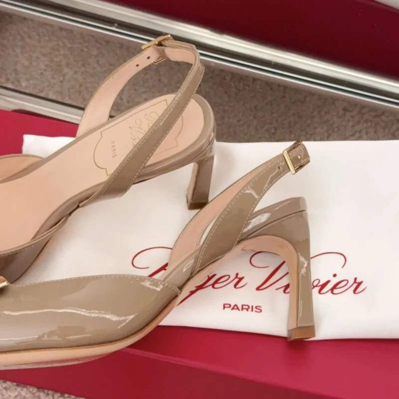 Roger Vivier Sandals Soft 9054
