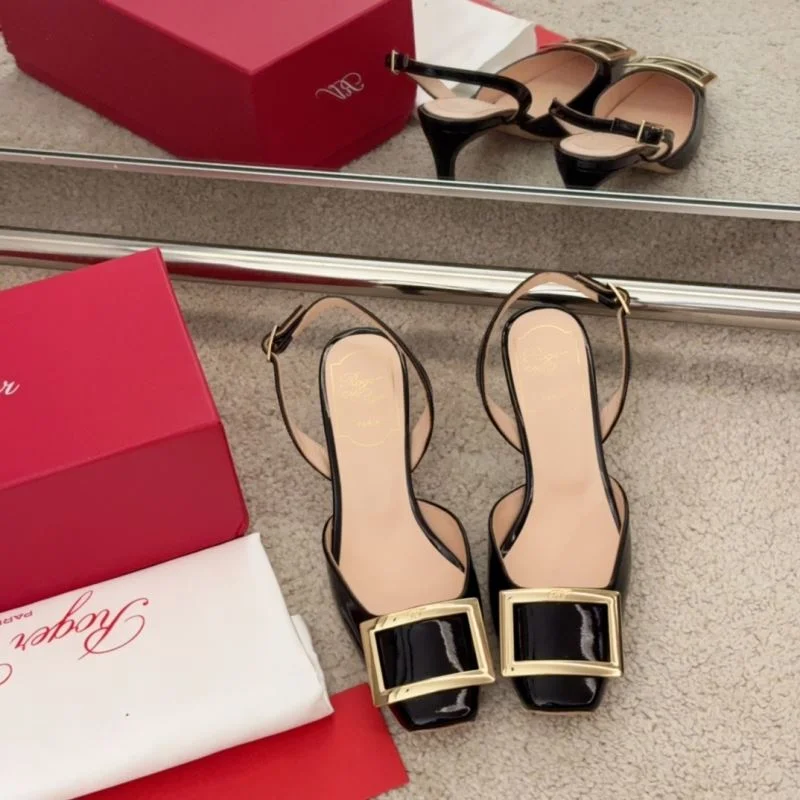 Roger Vivier Sandals Functional 9065