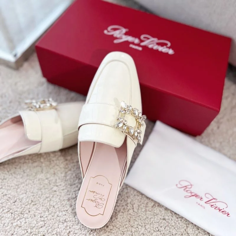WellDesigned Roger Vivier Sandals 9053