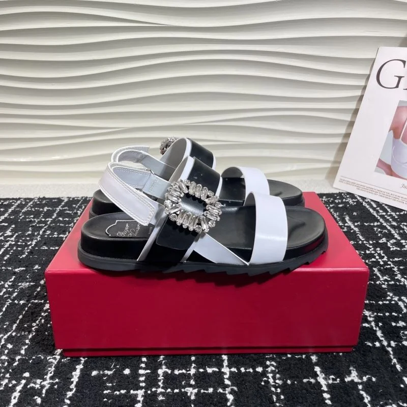 Roger Vivier Sandals Practical 9049