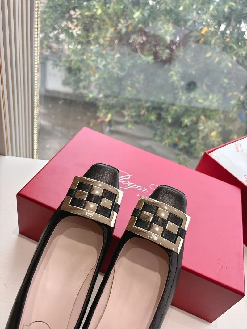 Roger Vivier Sandals Supportive 9021