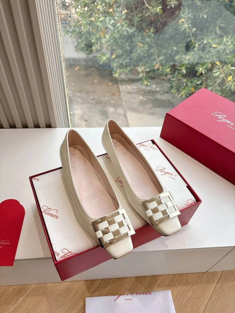 Roger Vivier Sandals TopPick 9031