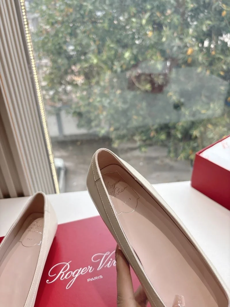 Roger Vivier Sandals TopPick 9031