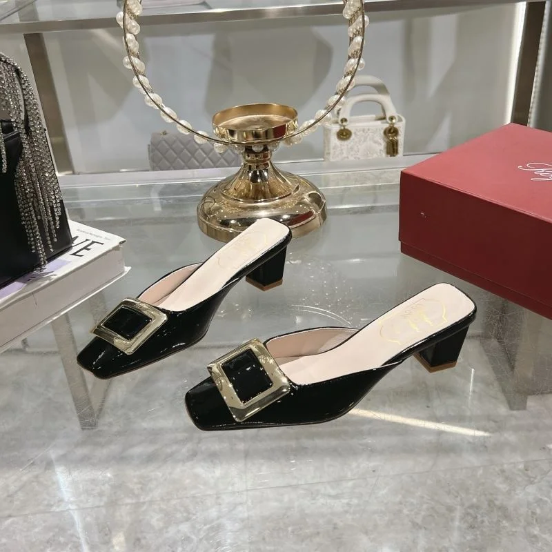 Vibrant Roger Vivier Sandals 9048