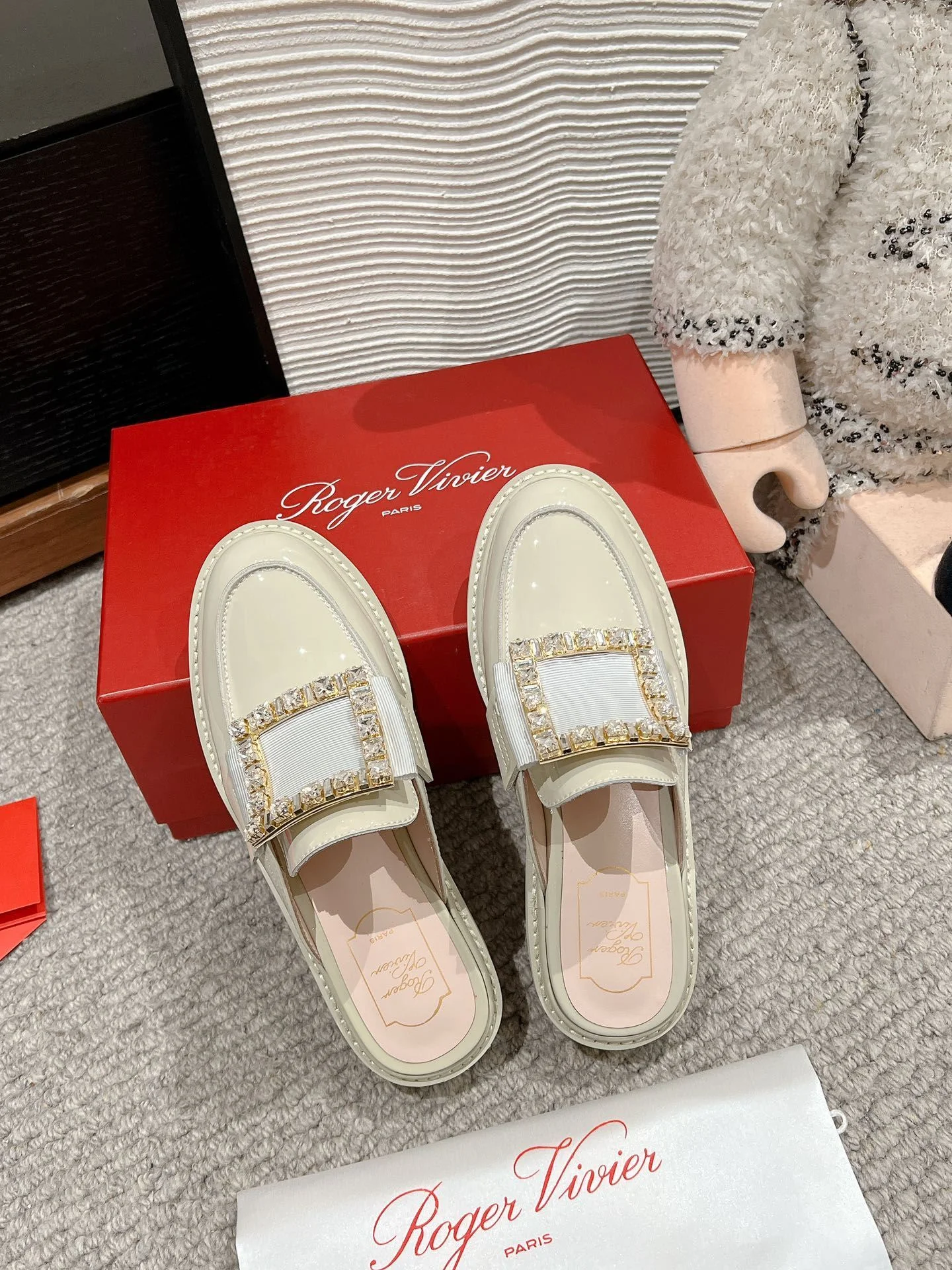 Roger Vivier Sandals Breathable 5848