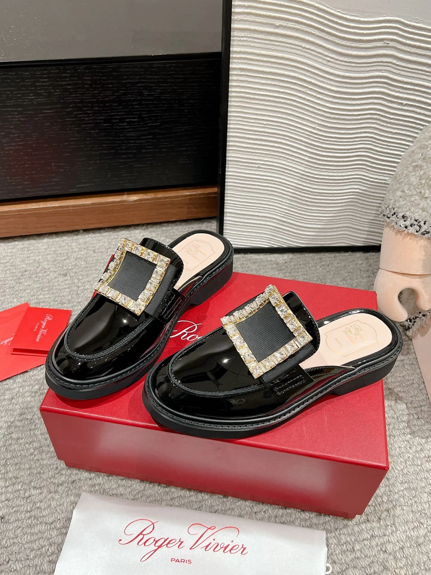 TimelessDesign Roger Vivier Sandals 5842