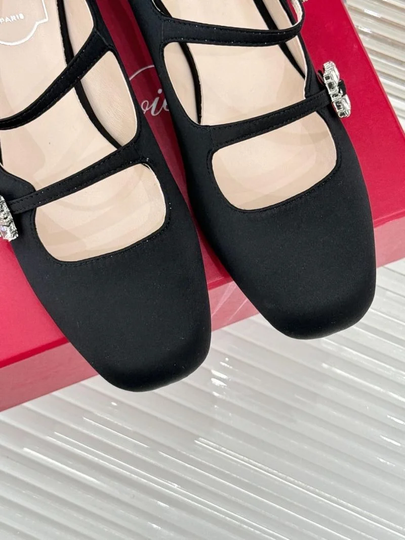 Roger Vivier Shoes Timeless 7322