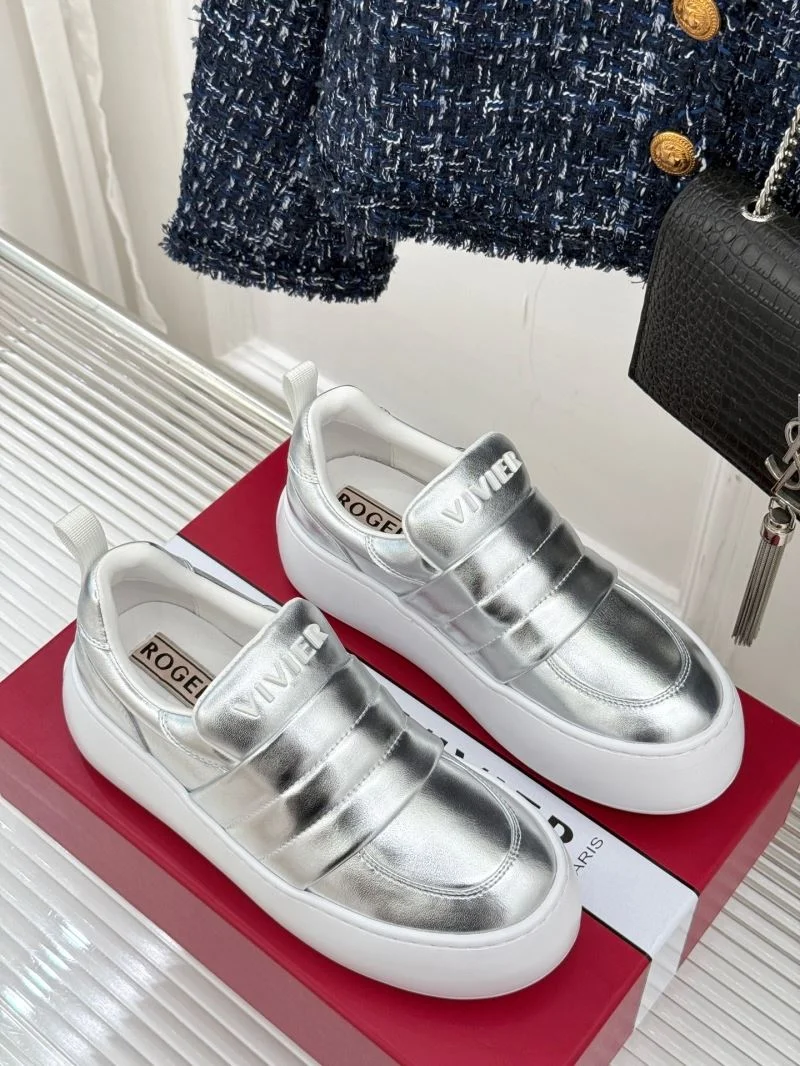 Bright Roger Vivier Shoes 7318