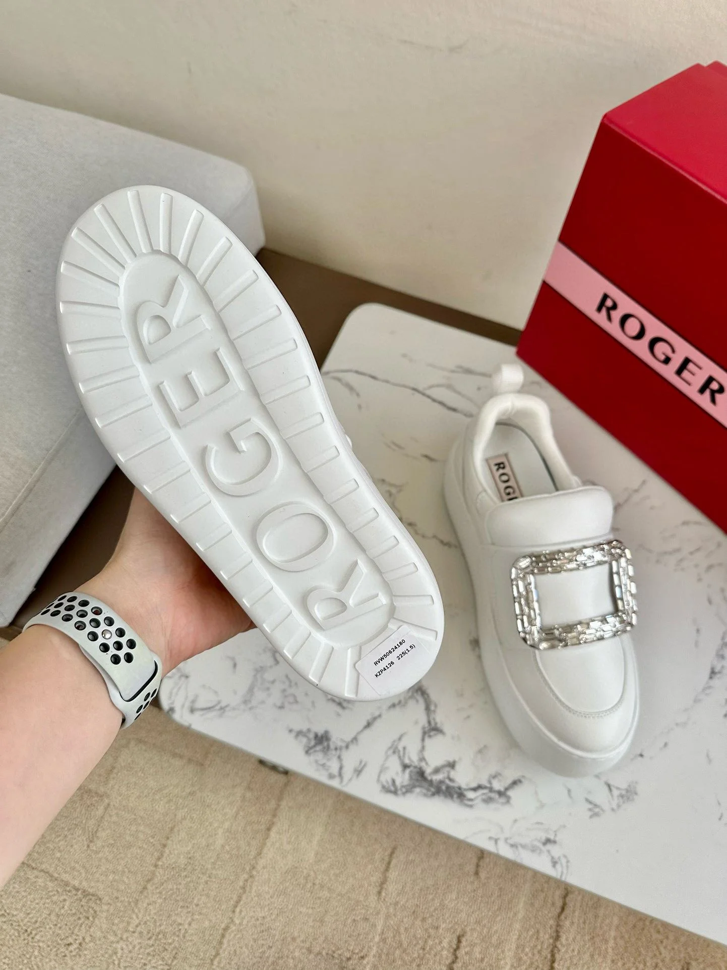 Roger Vivier Shoes SmoothTexture 7302