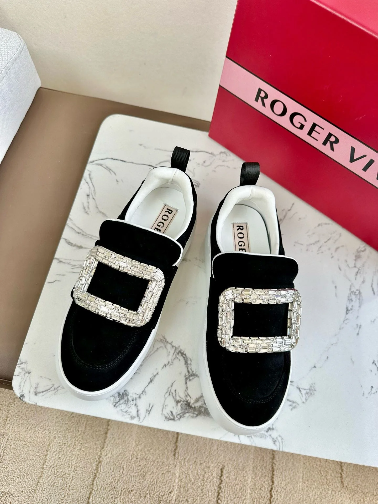 Roger Vivier Shoes Affordable 7325