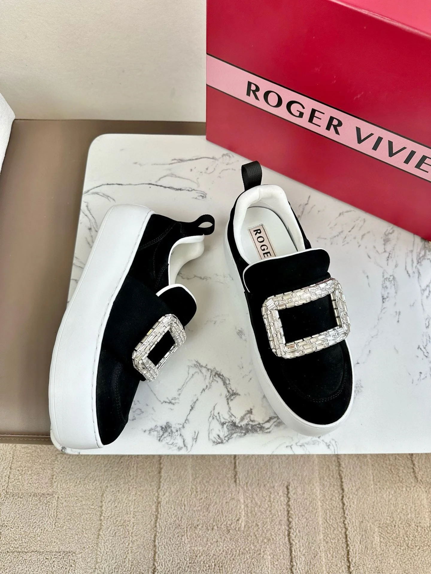 Roger Vivier Shoes Affordable 7325