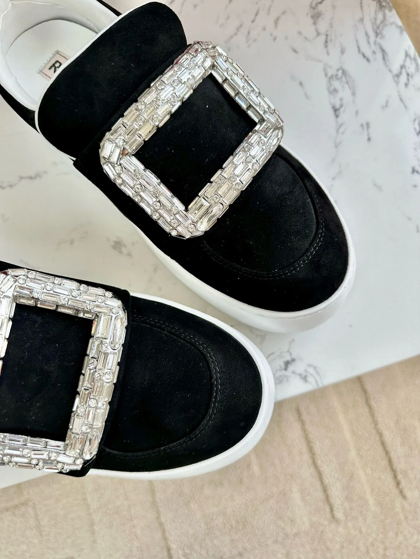Roger Vivier Shoes Affordable 7325