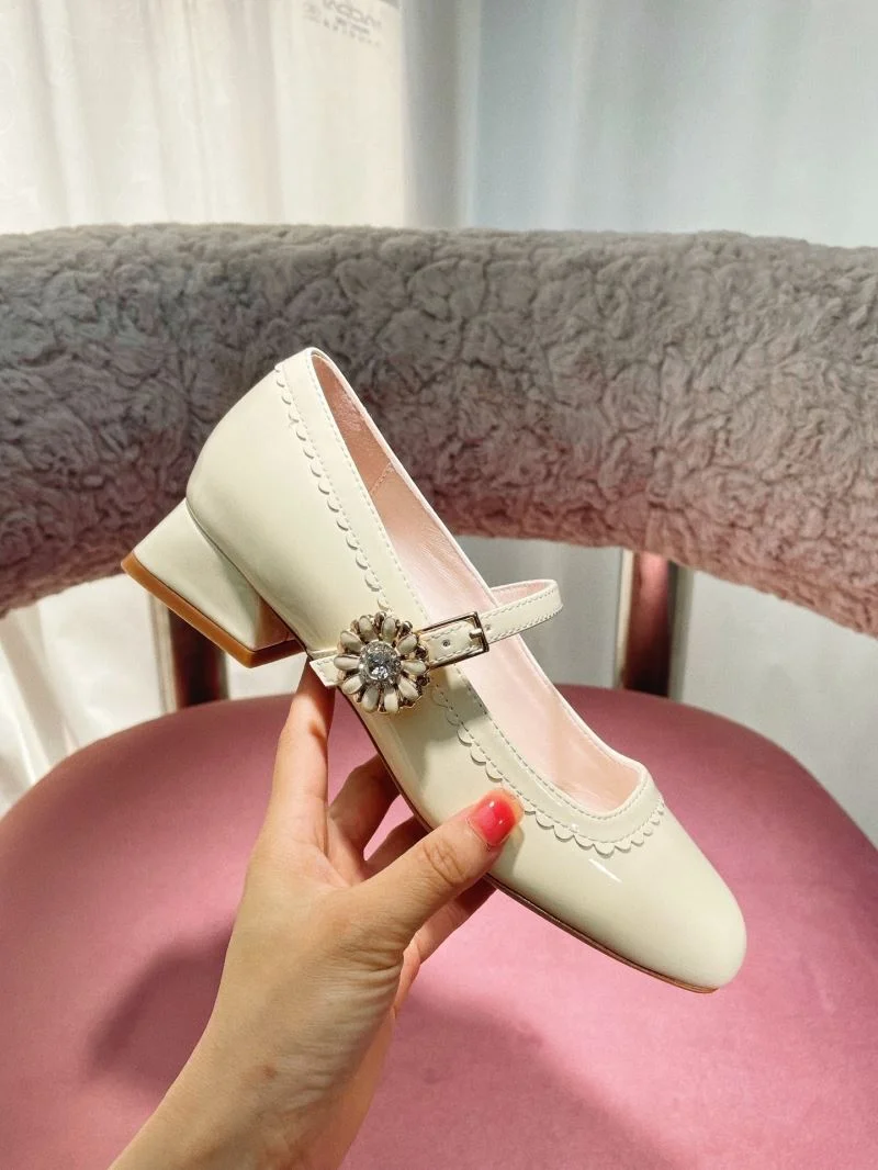 ComfortFit Roger Vivier Shoes 11457