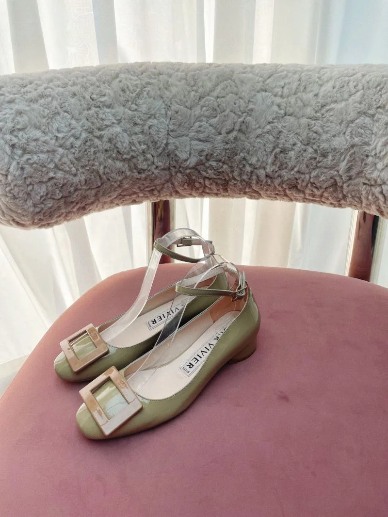 Roger Vivier Shoes Sporty 11449