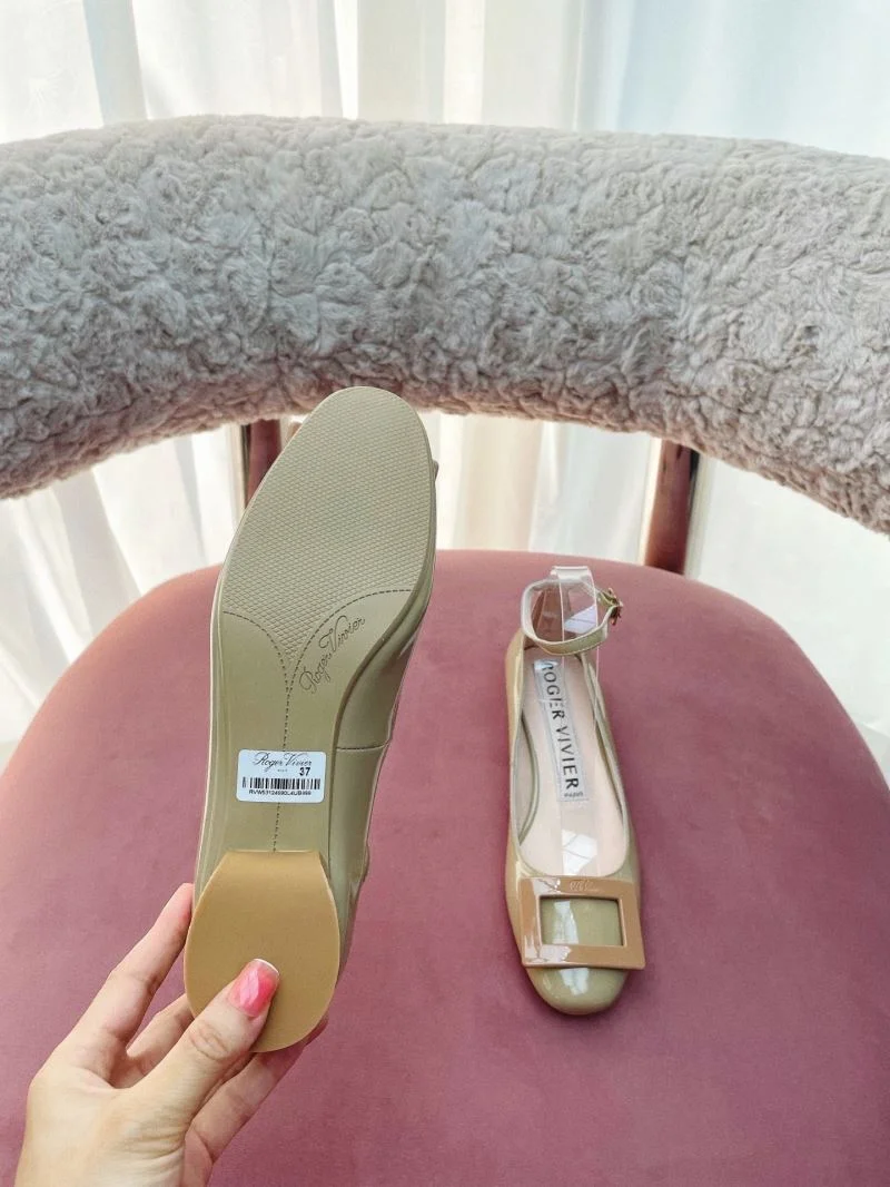 Roger Vivier Shoes Sporty 11449