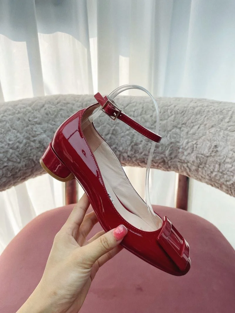 Roger Vivier Shoes FreshLook 11425