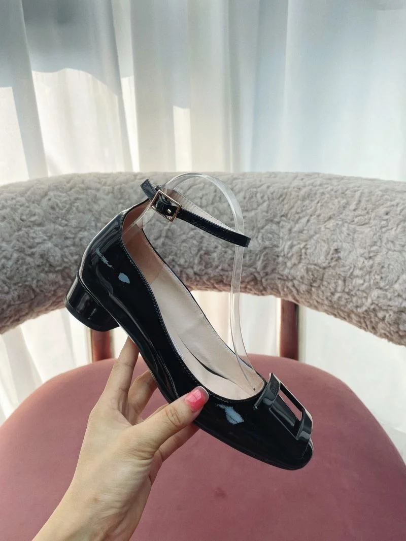 Roger Vivier Shoes SmartChoice 11433