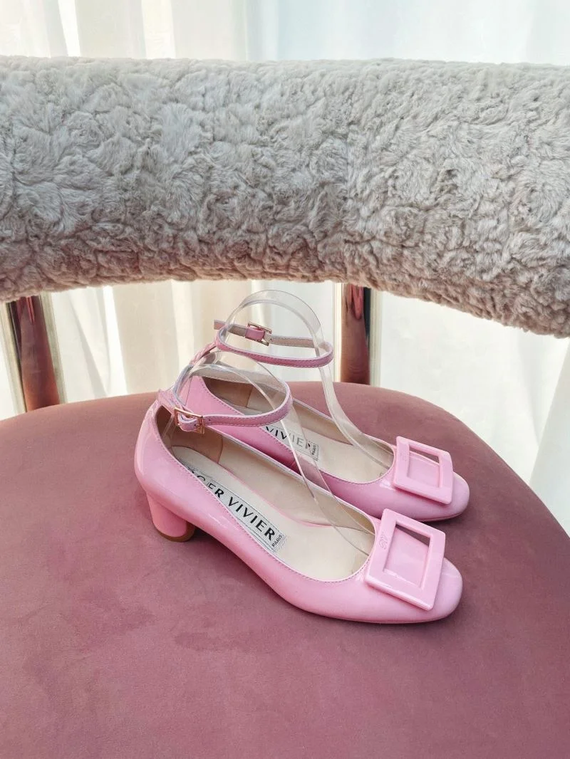 Bold Roger Vivier Shoes 11420