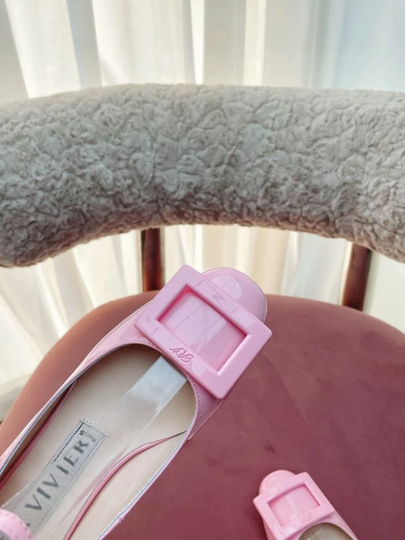 Bold Roger Vivier Shoes 11420