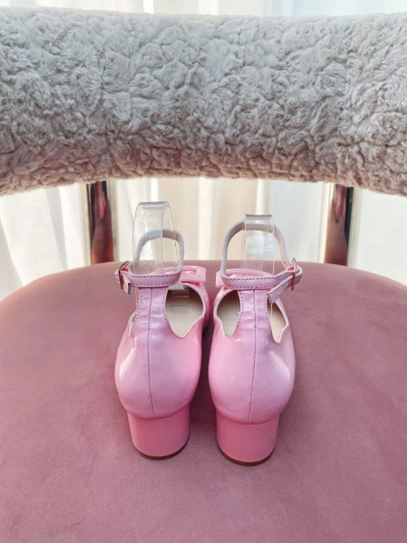 Bold Roger Vivier Shoes 11420