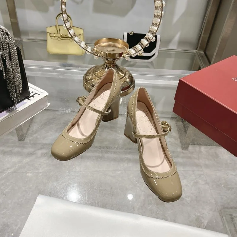 Roger Vivier Shoes ModernLook 11436