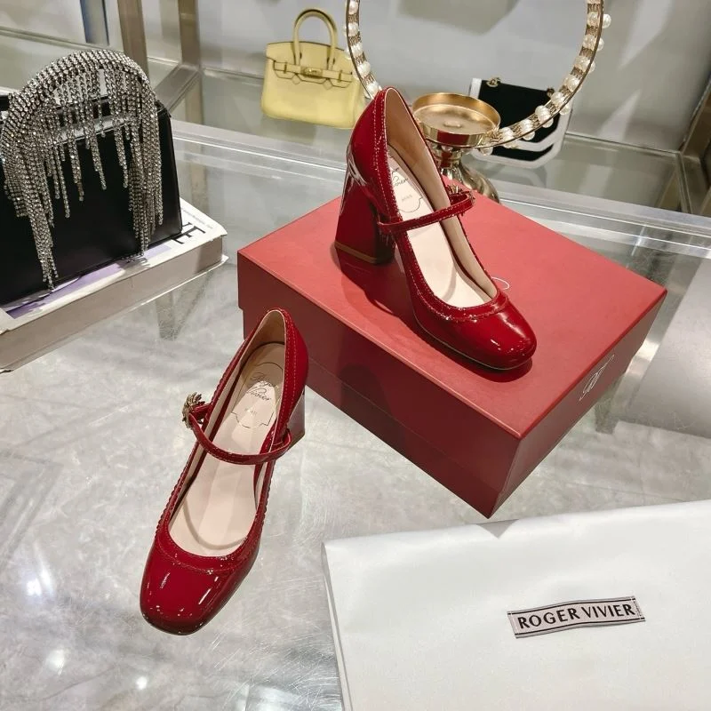 Lightweight Roger Vivier Shoes 11418