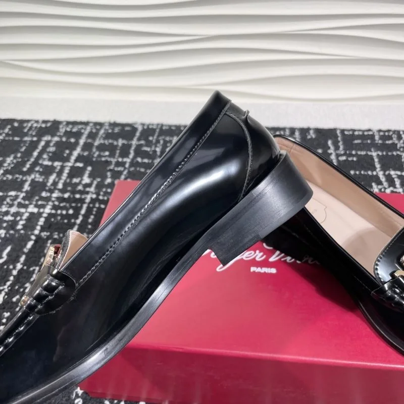Roger Vivier Shoes Timeless 11424