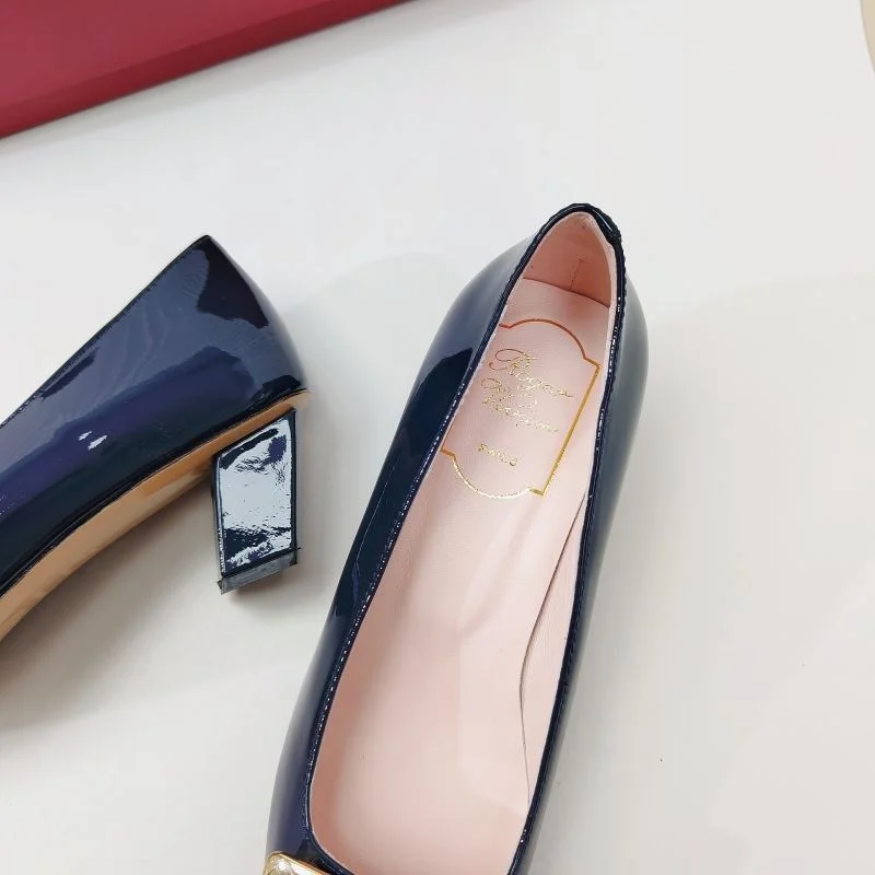 UrbanStyle Roger Vivier Shoes 11411