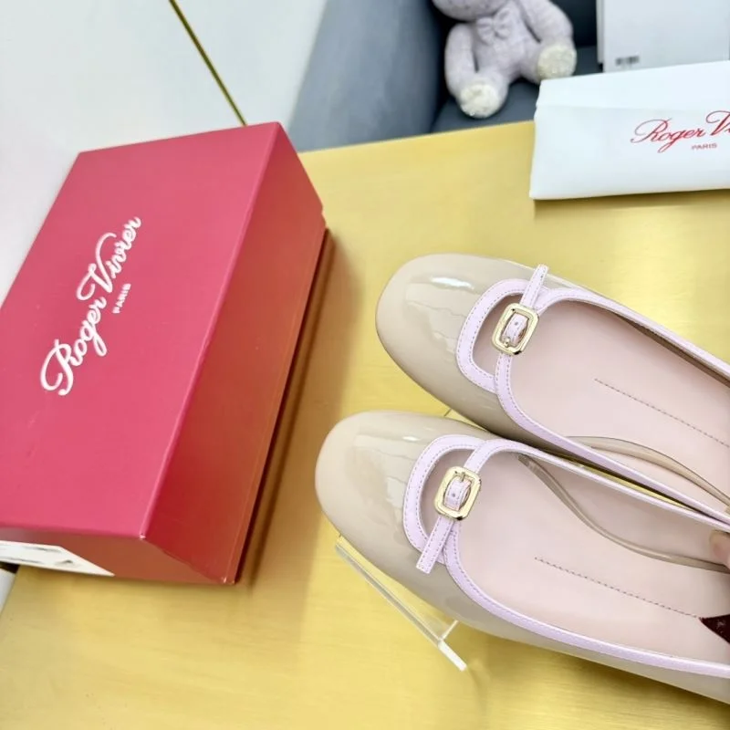 Roger Vivier Shoes Supportive 11385