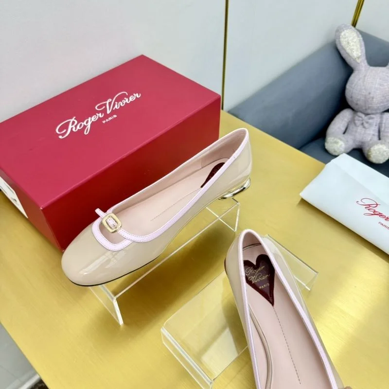 Roger Vivier Shoes Supportive 11385