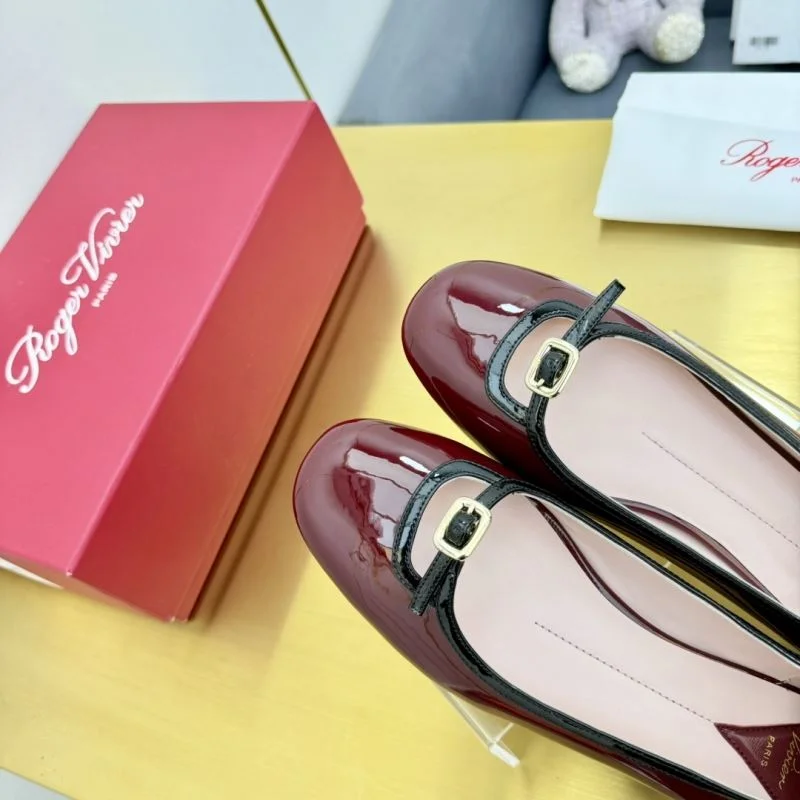 GoodFit Roger Vivier Shoes 11381