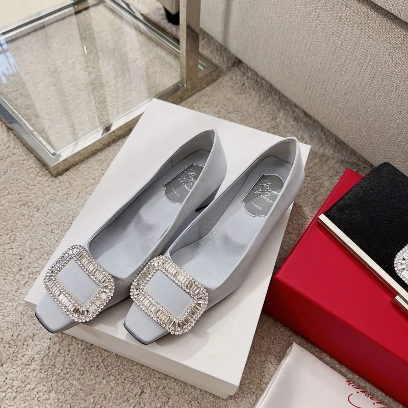 WaterResistant Roger Vivier Shoes 11375