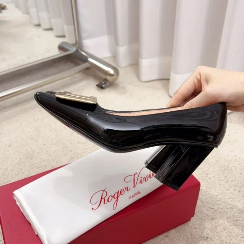 Versatile Roger Vivier Shoes 11366