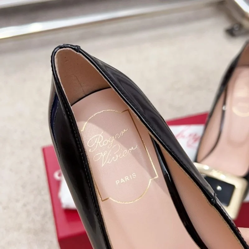 Versatile Roger Vivier Shoes 11366