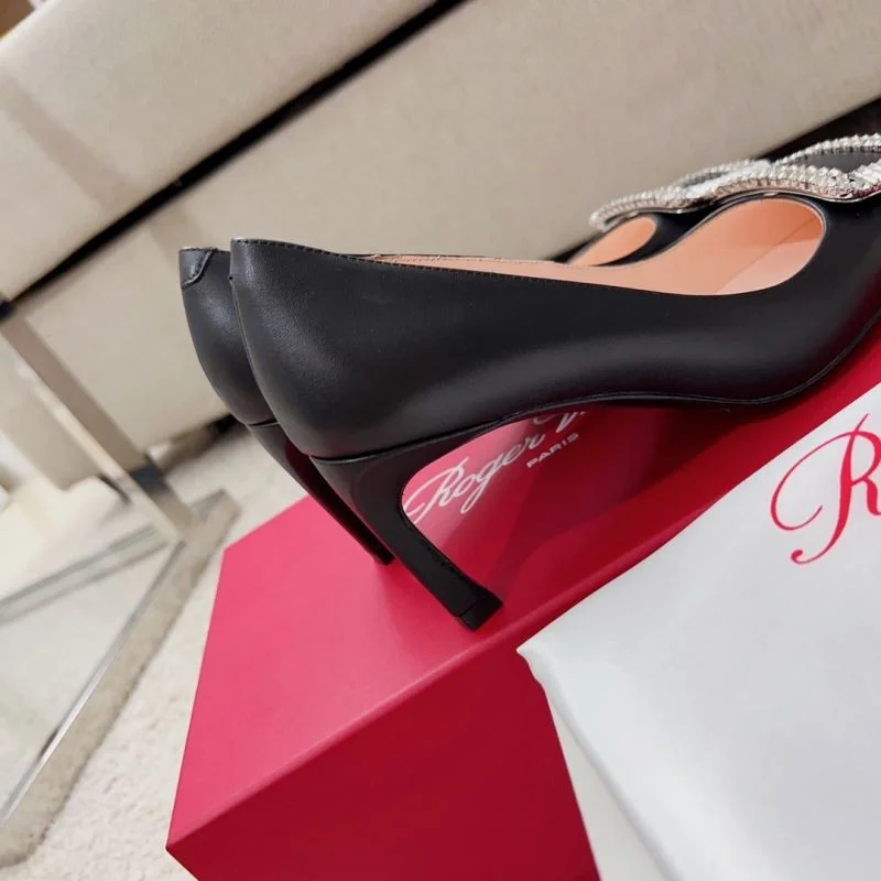 StreetReady Roger Vivier Shoes 11362