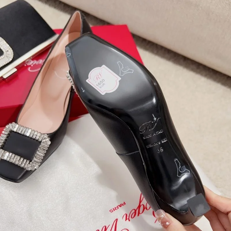 StreetReady Roger Vivier Shoes 11362