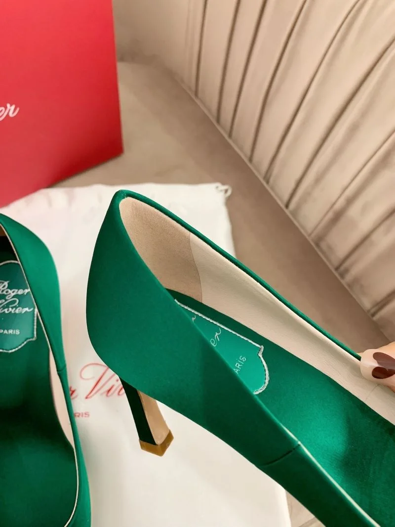 Durable Roger Vivier Shoes 11361