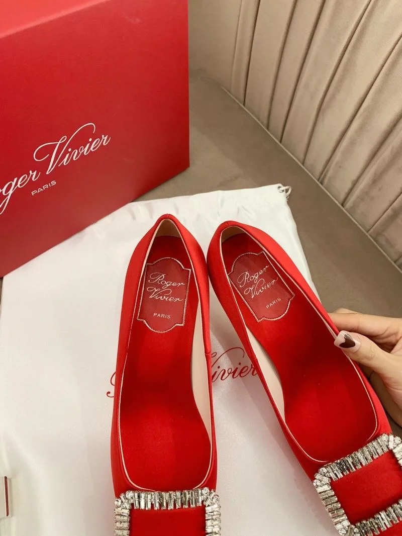 Timeless Roger Vivier Shoes 11355