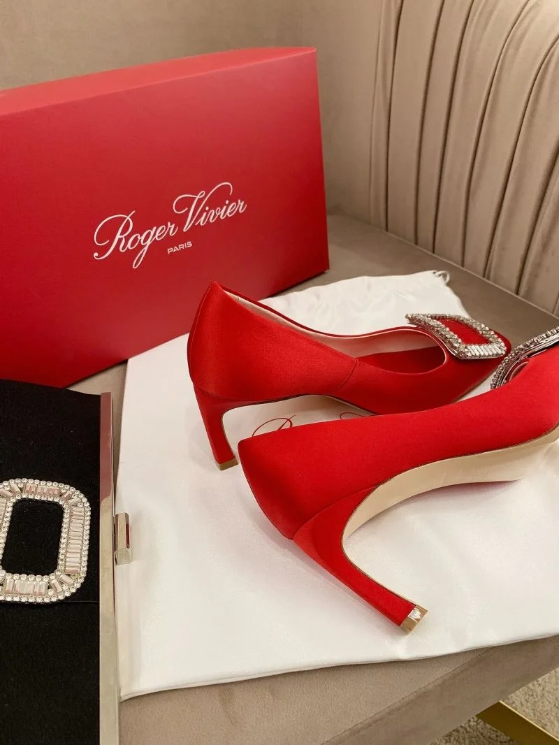 Timeless Roger Vivier Shoes 11355