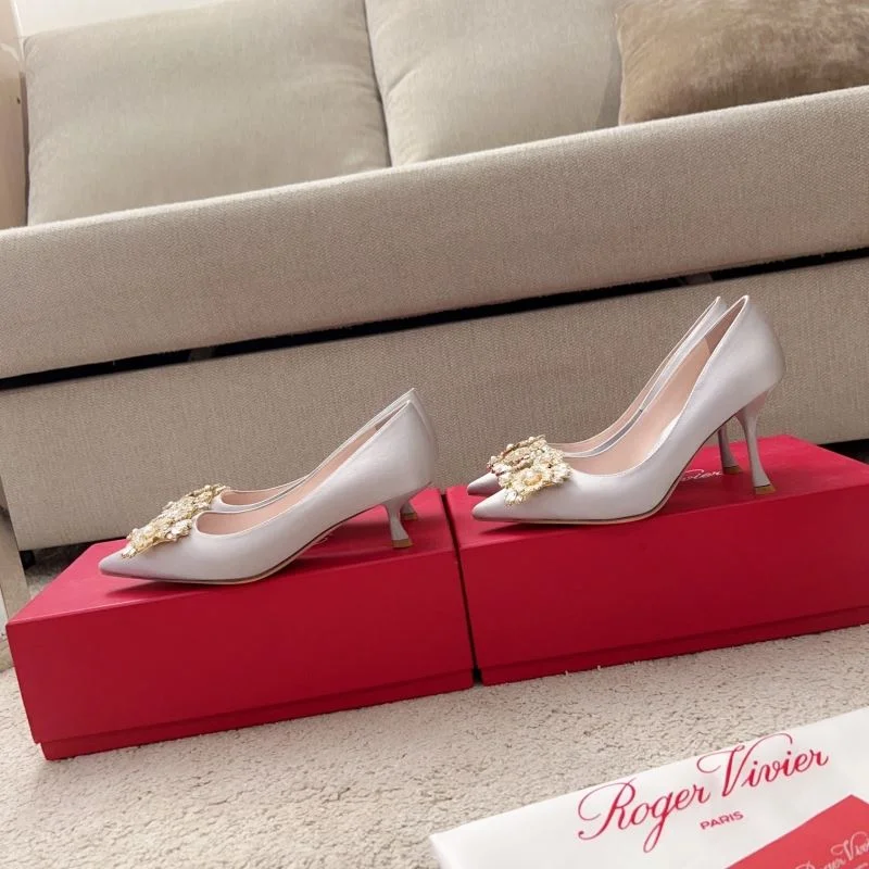 Lightweight Roger Vivier Shoes 11359